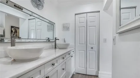4512 NW 60th Street Coconut Creek FL 33073