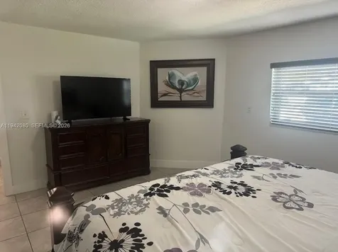 412 W 15th Street Hialeah FL 33010
