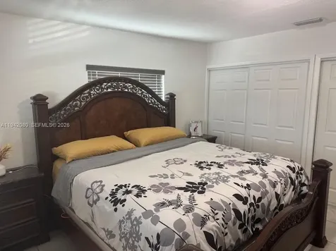412 W 15th Street Hialeah FL 33010