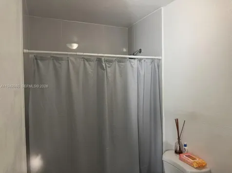 412 W 15th Street Hialeah FL 33010