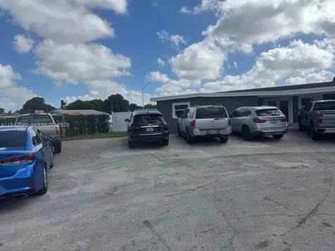 412 W 15th Street Hialeah FL 33010