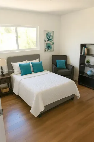 16585 NE 3 Avenue Miami FL 33162