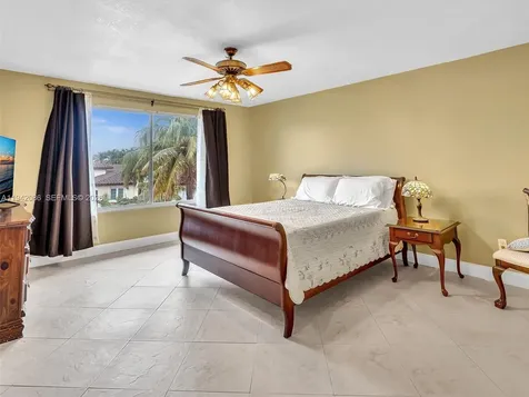 14824 SW 112th Street Miami FL 33196