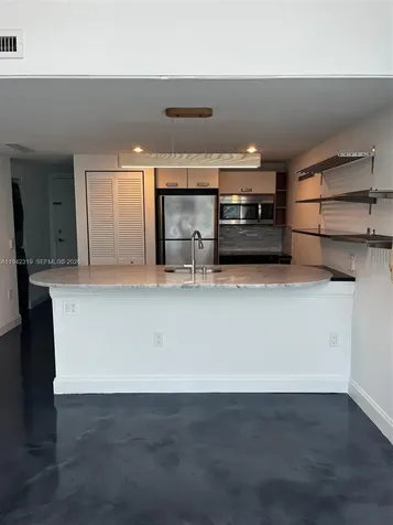 7744 Collins Avenue Miami Beach FL 33141