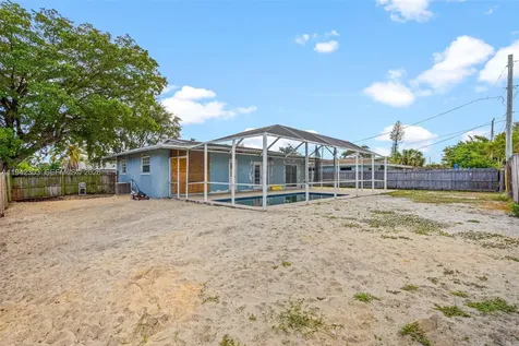 131 NW 19th Street Pompano Beach FL 33060