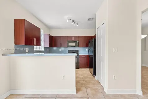 2577 SE 14th Court Homestead FL 33035