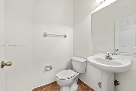 2577 SE 14th Court Homestead FL 33035