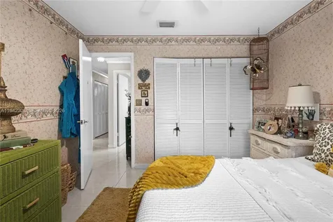 13220 SW 5th Street Miami FL 33184