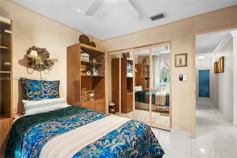 13220 SW 5th Street Miami FL 33184