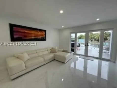 1955 NE 123rd Street North Miami FL 33181