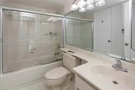 9020 SW 125th Avenue Miami FL 33186