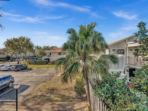 639 NW 132nd Terrace Plantation FL 33325