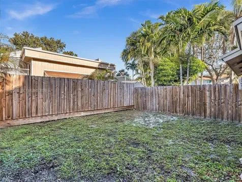 639 NW 132nd Terrace Plantation FL 33325