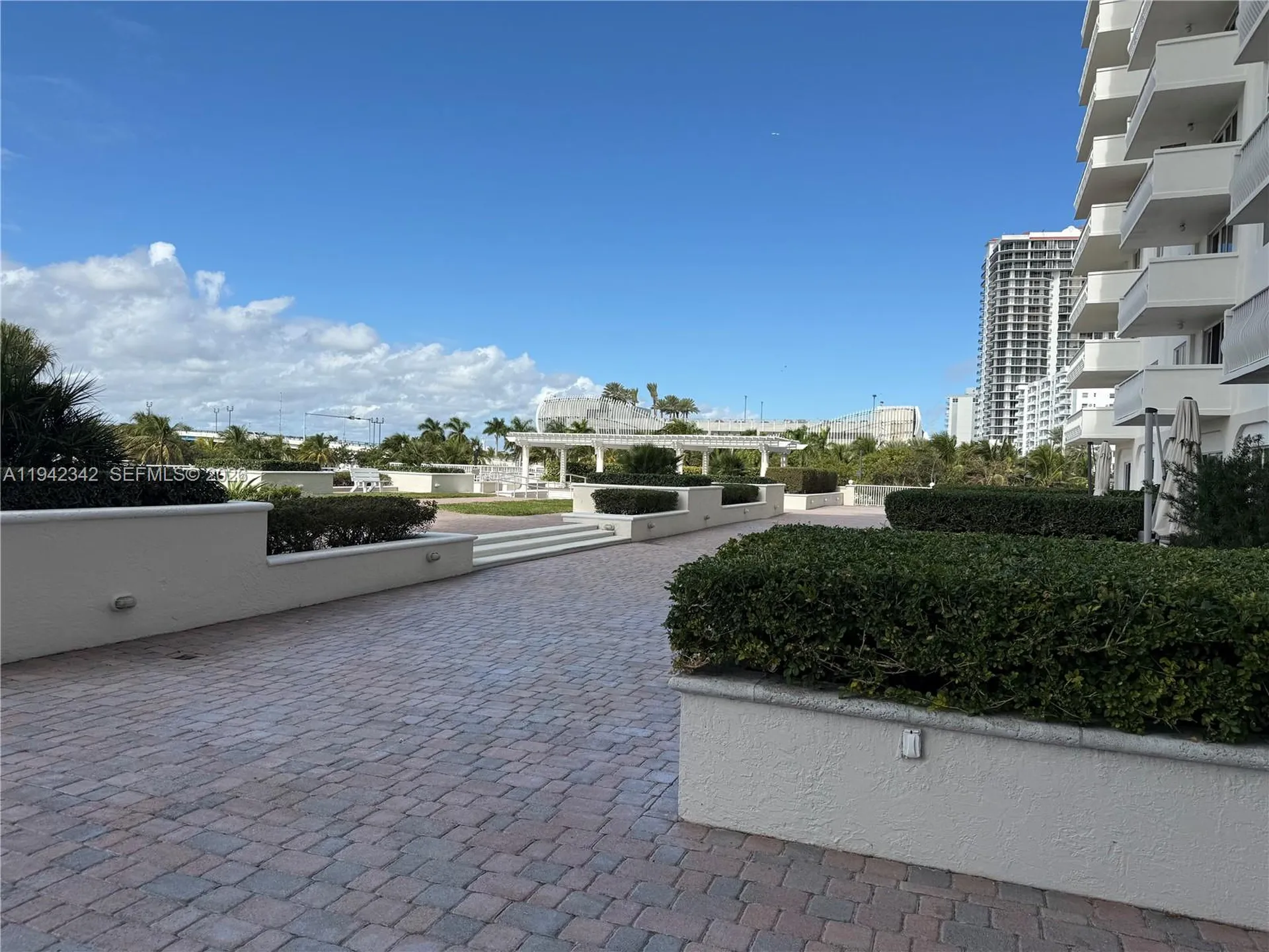 1 Las Olas Circle Fort Lauderdale FL 33316