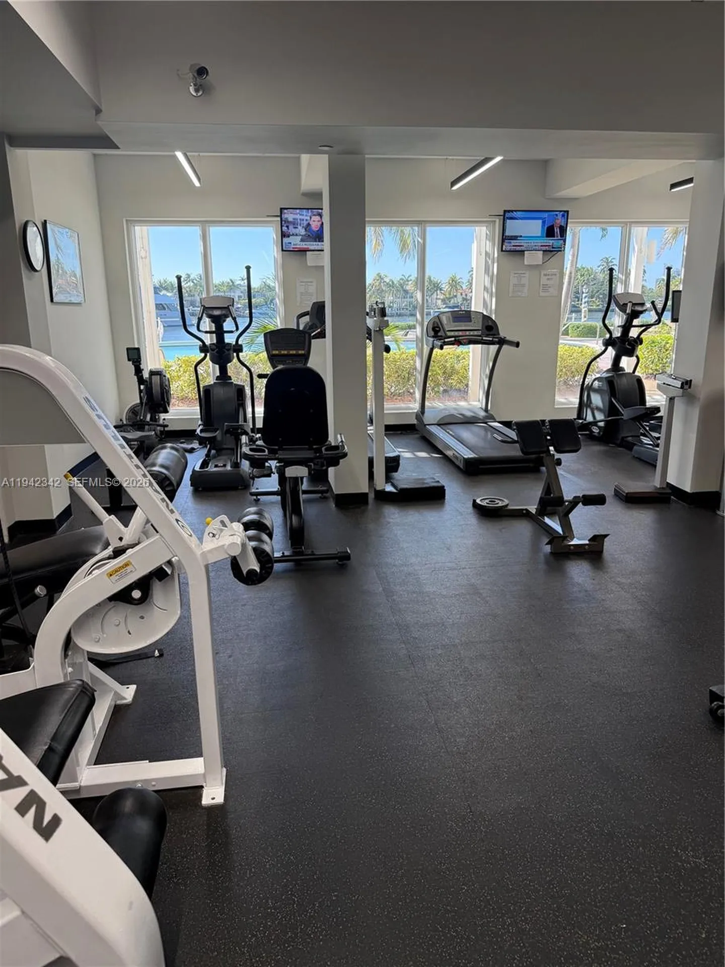 1 Las Olas Circle Fort Lauderdale FL 33316
