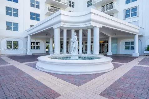 1 Las Olas Circle Fort Lauderdale FL 33316