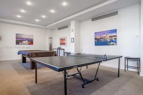 1 Las Olas Circle Fort Lauderdale FL 33316