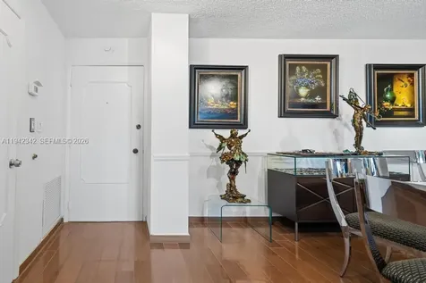 1 Las Olas Circle Fort Lauderdale FL 33316