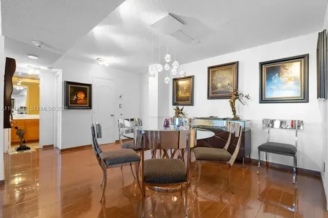 1 Las Olas Circle Fort Lauderdale FL 33316
