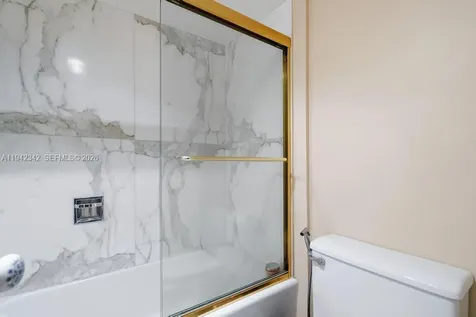 1 Las Olas Circle Fort Lauderdale FL 33316