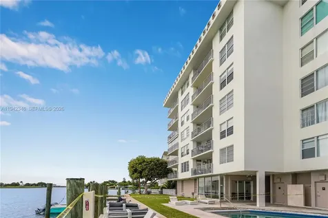 9250 W Bay Harbor Drive Bay Harbor Islands FL 33154