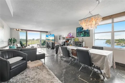 9250 W Bay Harbor Drive Bay Harbor Islands FL 33154