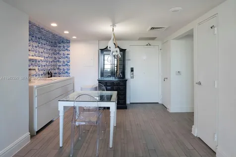 1100 West Avenue Miami Beach FL 33139