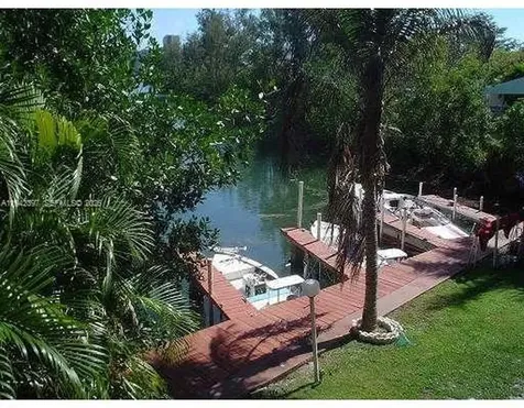 16531 NE 35th Avenue North Miami Beach FL 33160