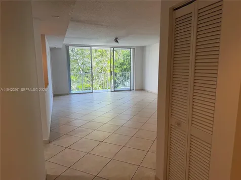 16531 NE 35th Avenue North Miami Beach FL 33160