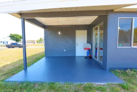 250 SW Homeland Road Port St. Lucie FL 34953