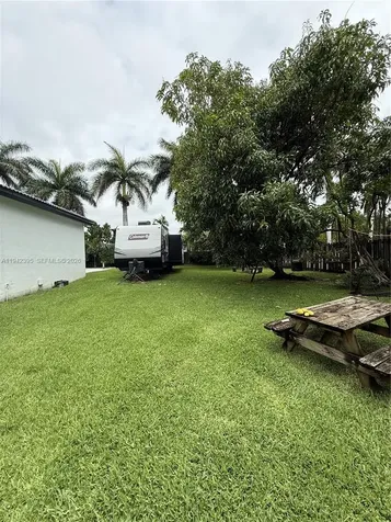 13135 SW 218th Terrace Miami FL 33170