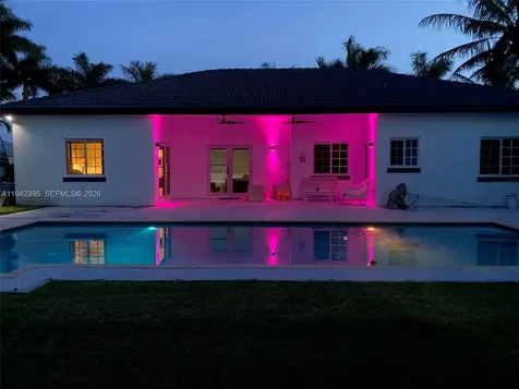 13135 SW 218th Terrace Miami FL 33170