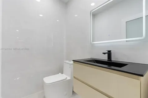 4800 SW 61st Avenue Davie FL 33314