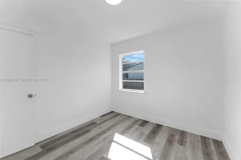 358 Pine Court Miami Springs FL 33166