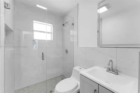 358 Pine Court Miami Springs FL 33166
