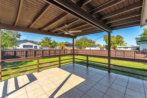 358 Pine Court Miami Springs FL 33166