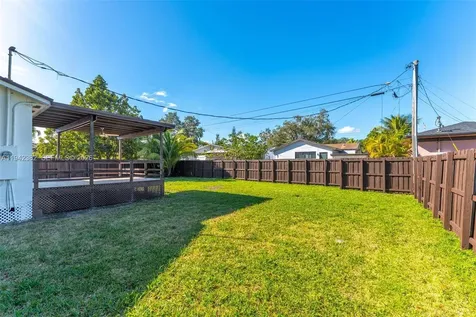 358 Pine Court Miami Springs FL 33166