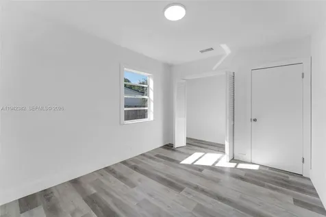 358 Pine Court Miami Springs FL 33166