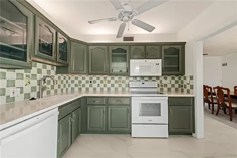 1470 N Treasure Drive North Bay Village FL 33141