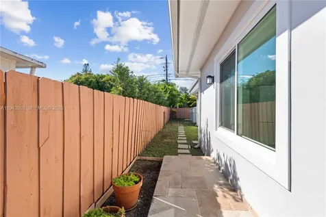 1470 N Treasure Drive North Bay Village FL 33141