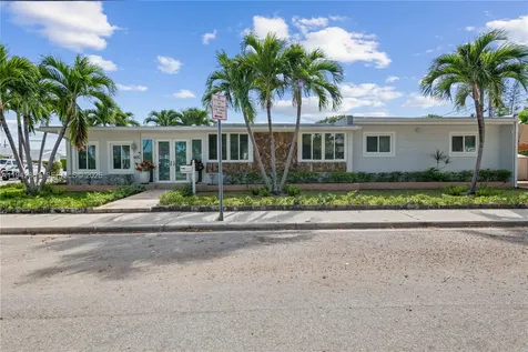 1470 N Treasure Drive North Bay Village FL 33141