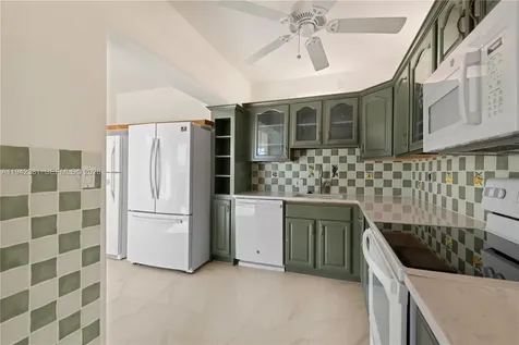 1470 N Treasure Drive North Bay Village FL 33141