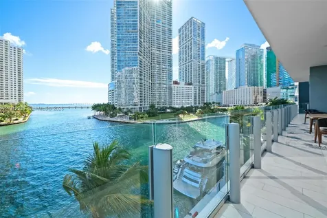 300 Biscayne Blvd Way Miami FL 33131