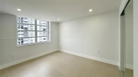 2750 NE 183rd Street Aventura FL 33160