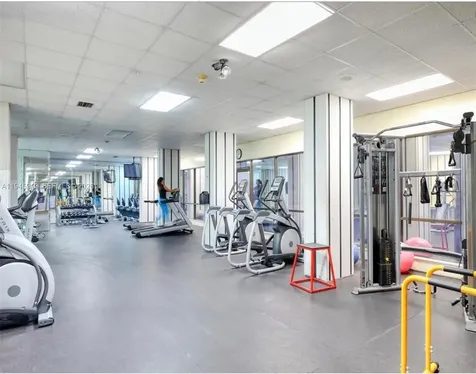 2750 NE 183rd Street Aventura FL 33160