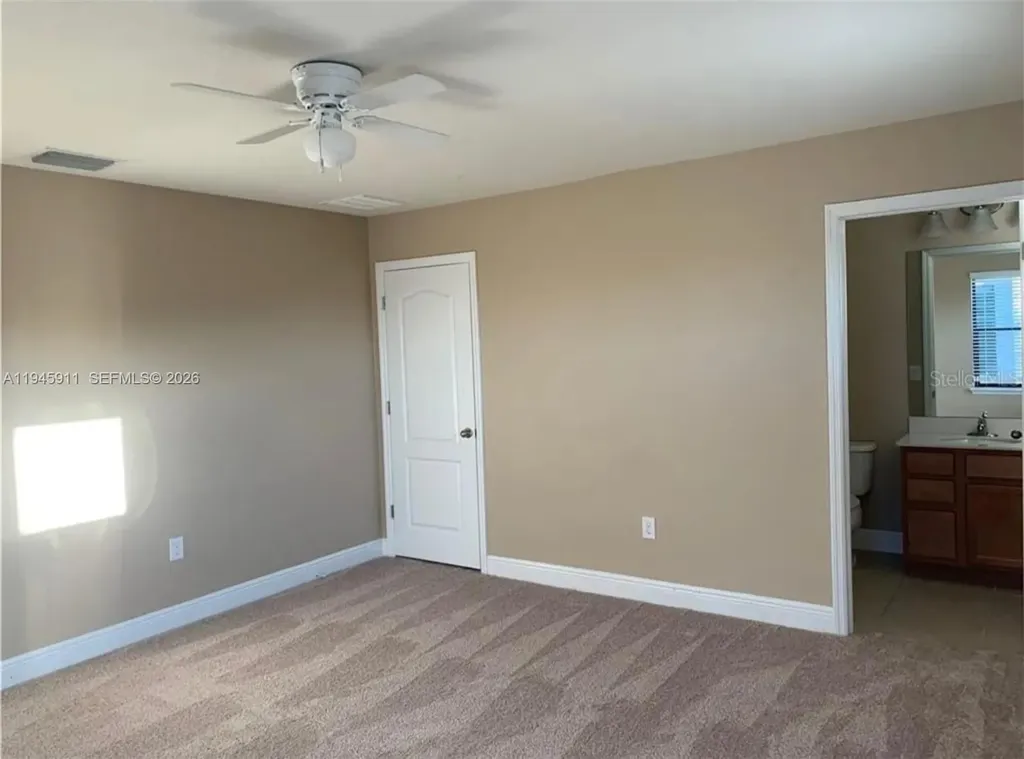 11016 Tahiti Isle Lane Other City - In The State Of Florida FL 33647