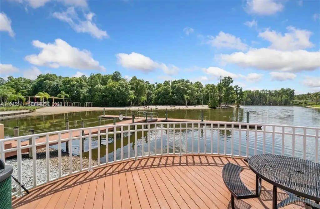 11016 Tahiti Isle Lane Other City - In The State Of Florida FL 33647