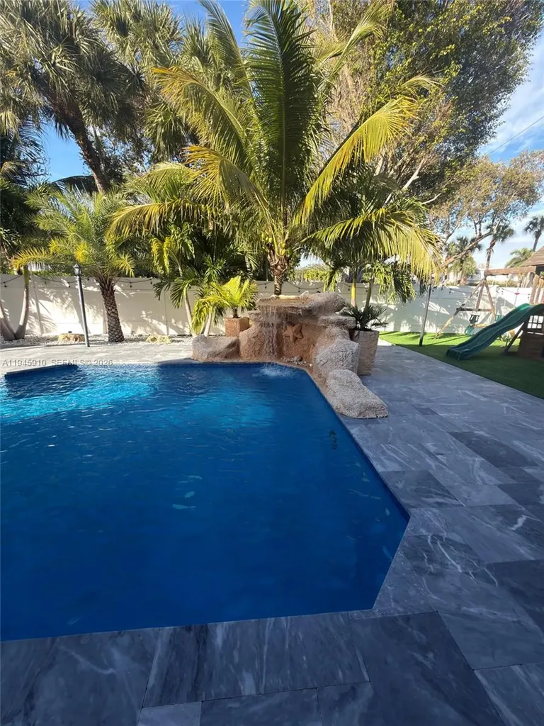 6118 Vista Linda Lane Boca Raton FL 33433