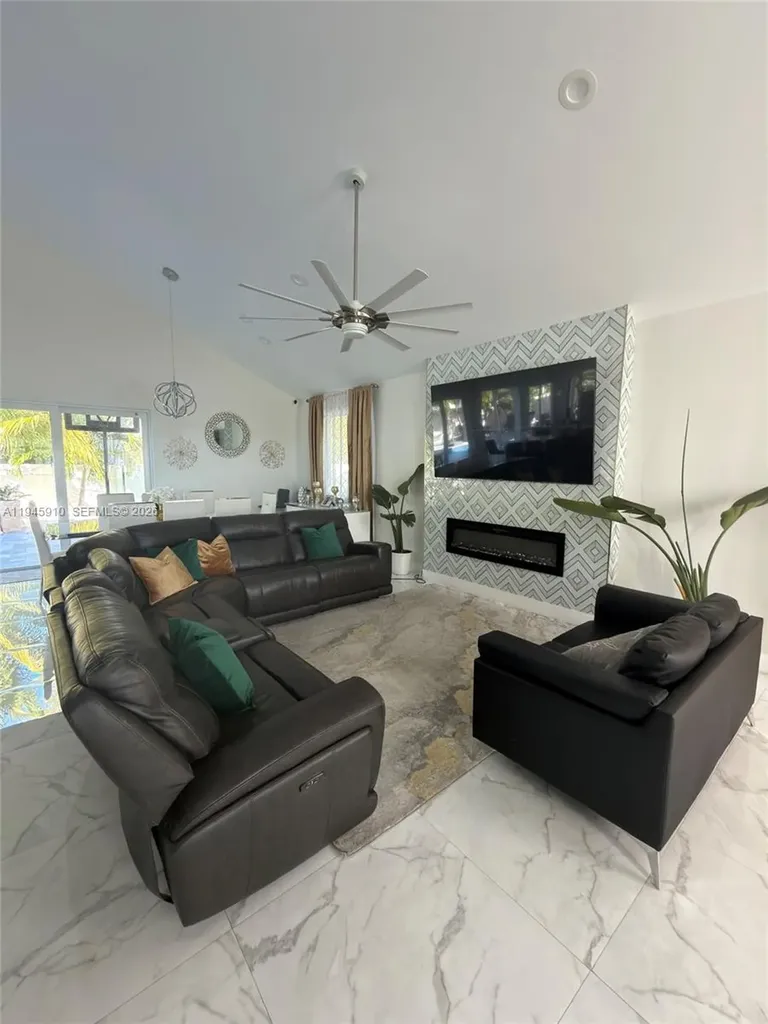 6118 Vista Linda Lane Boca Raton FL 33433