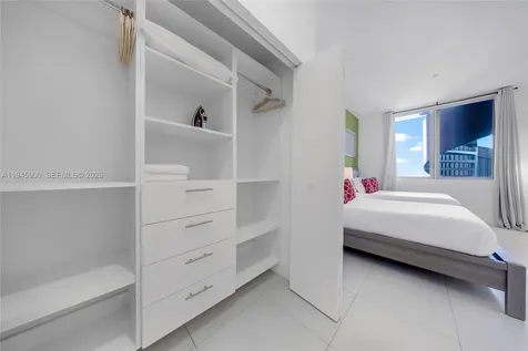 2600 E Hallandale Beach Boulevard Hallandale Beach FL 33009